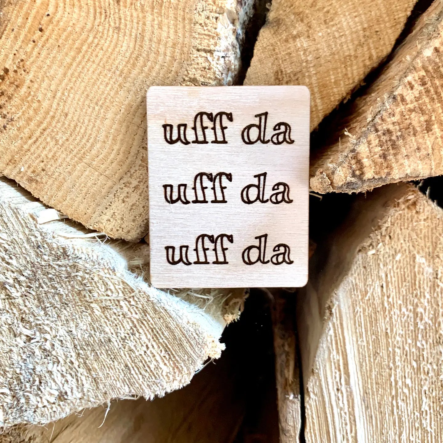Magnet UFF DA Engraved Wood Aurora North