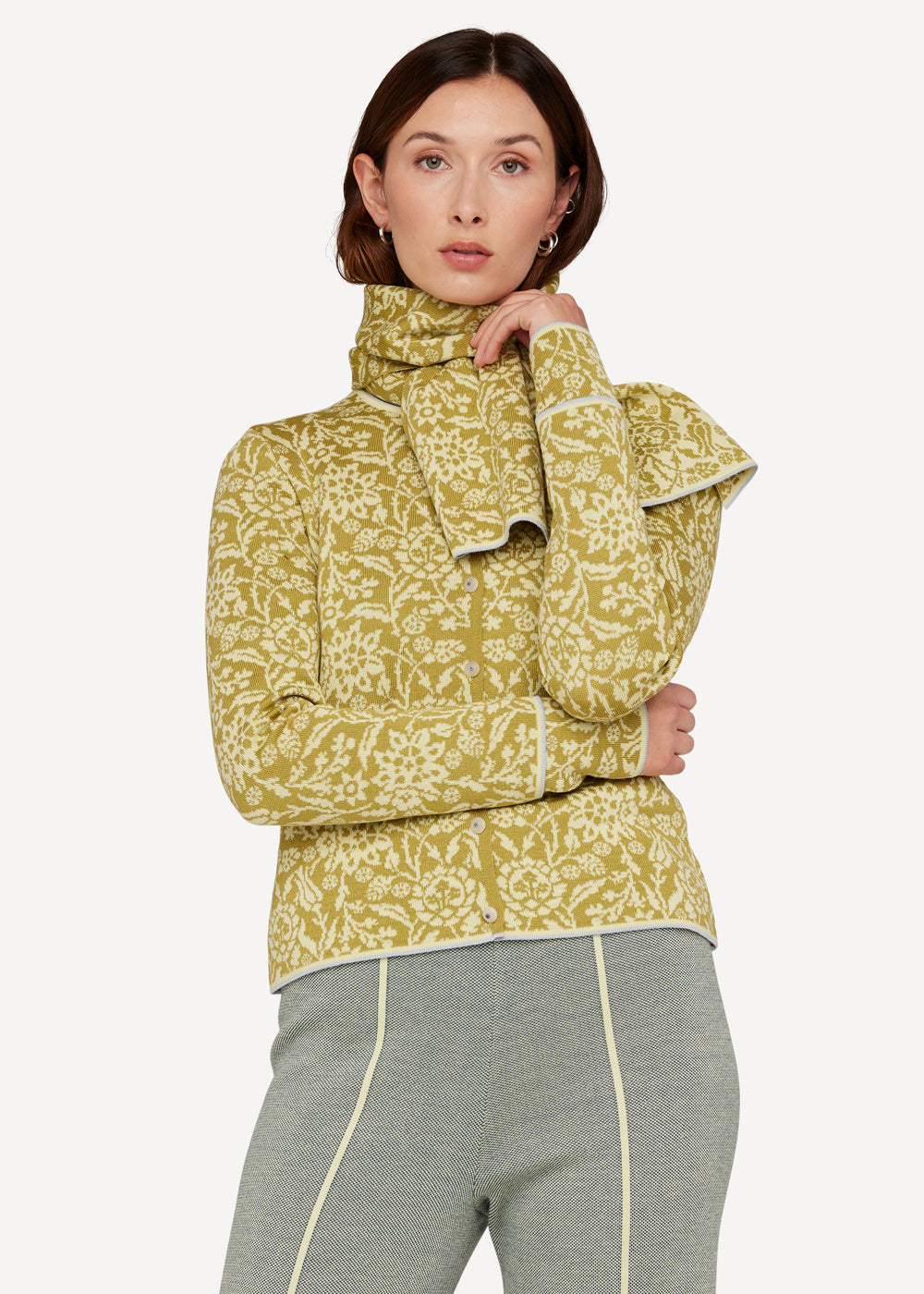 Oleana Signe Cardigan 813
