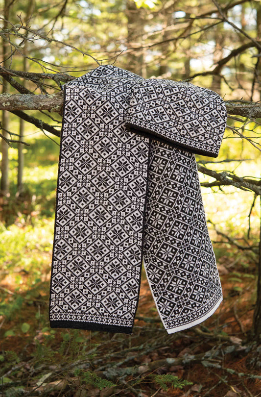 Artic Circle Scarf Selbu Star
