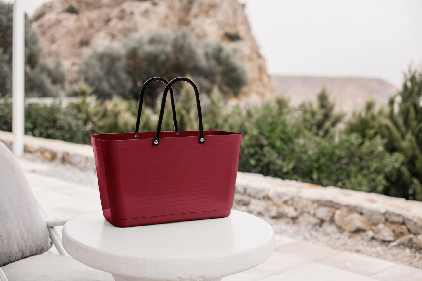 Hinza Tote Maroon Green Plastic