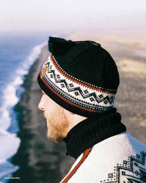 Hats & Handwear