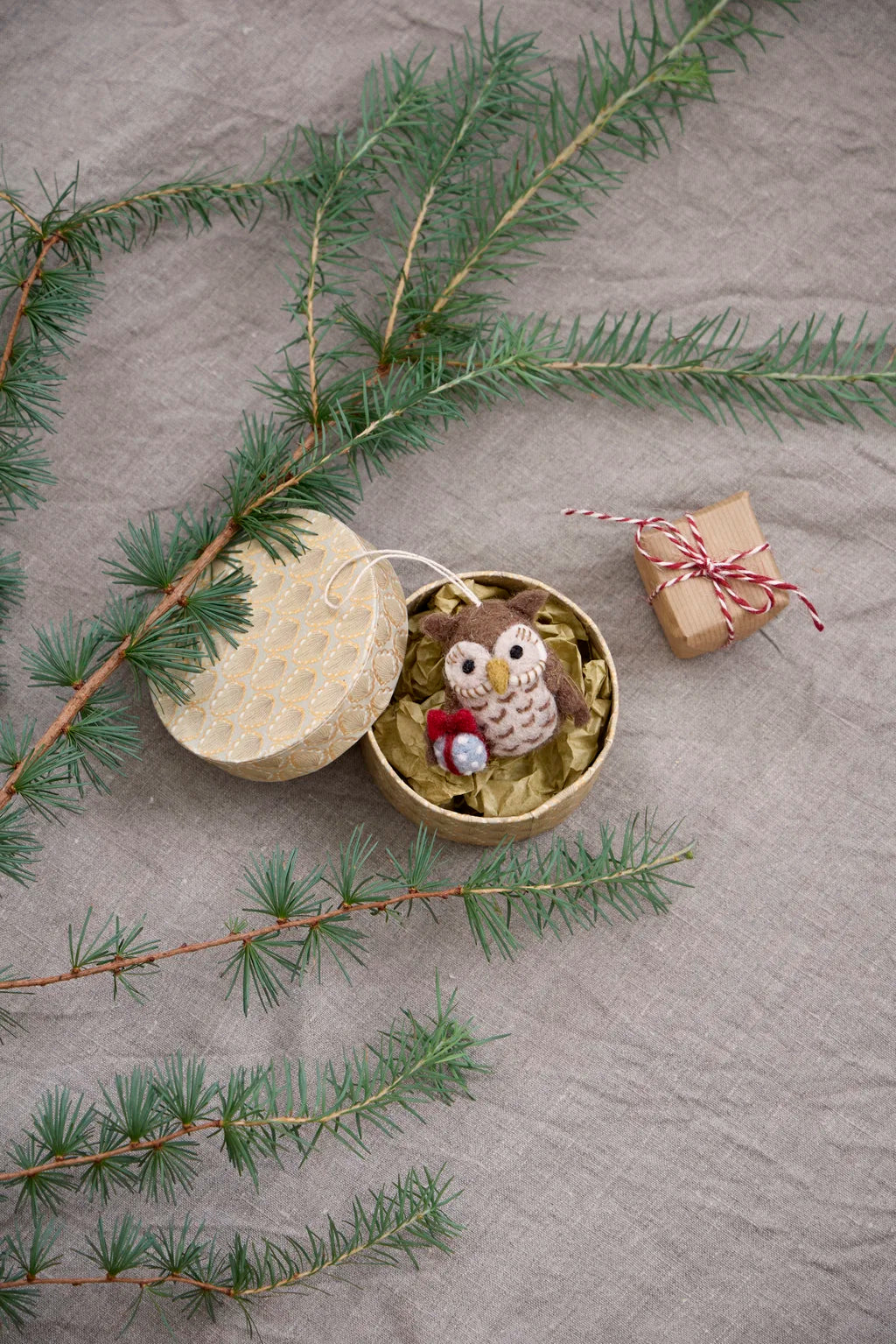 Gry & Sif Owl with Gift