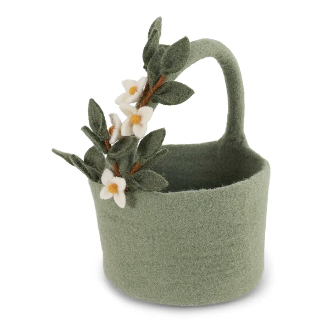 Gry & Sif Basket with Flower Garland