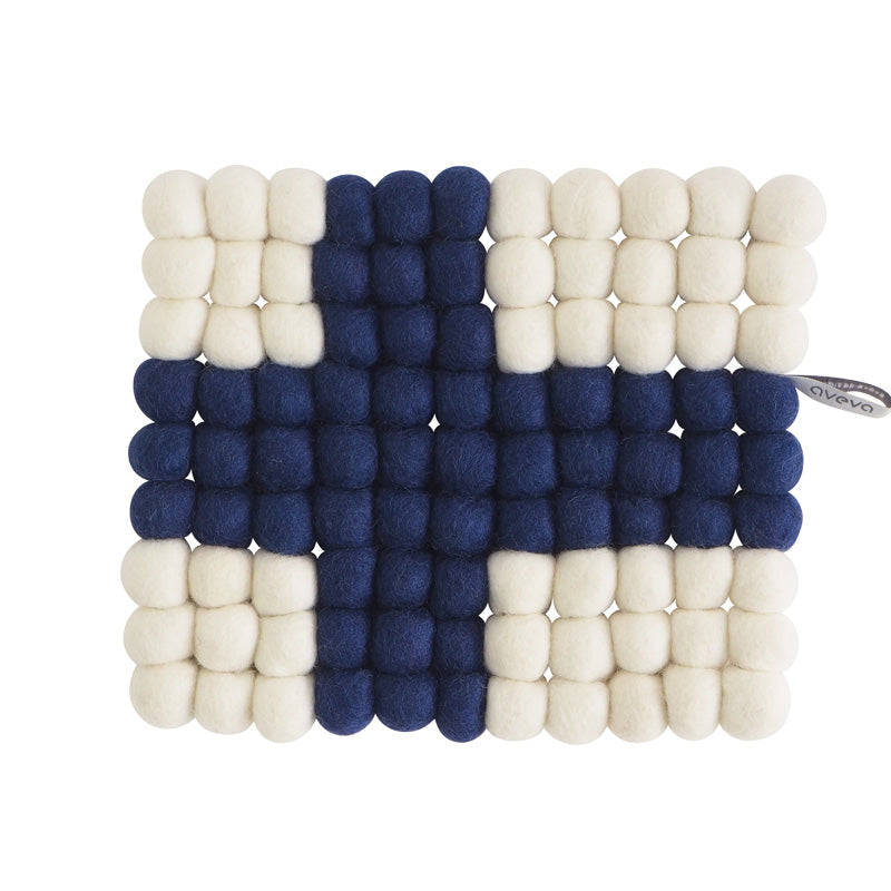 Flag Wool Trivet Aveva