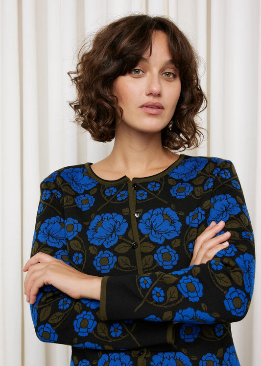 Oleana Hildegunn Cardigan 809