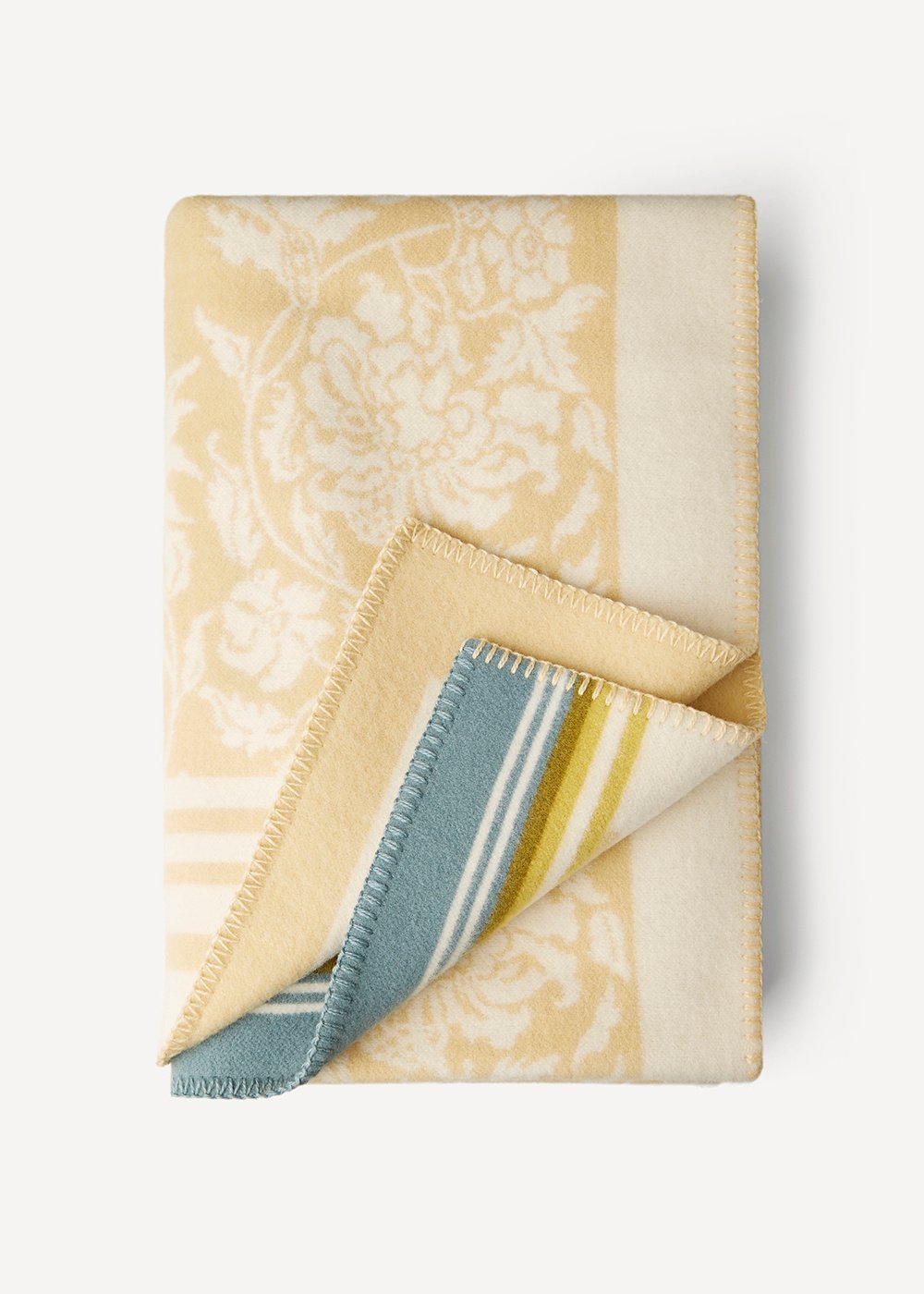 Oleana Ornament Blanket 203