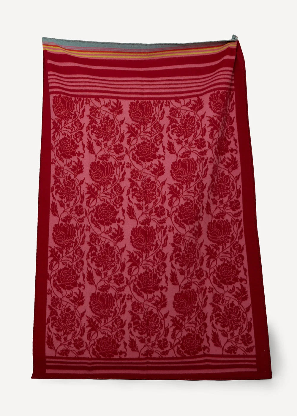 Oleana Ornament Blanket 203