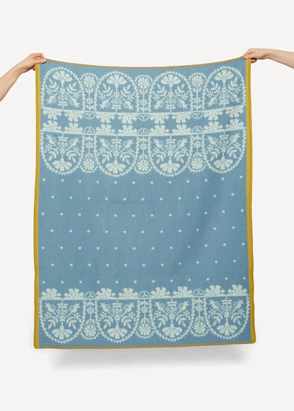 Oleana Baby Blanket 208