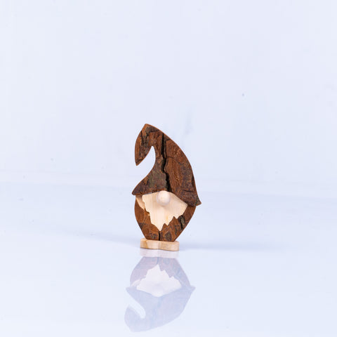 Bark Gnome Round with Feet