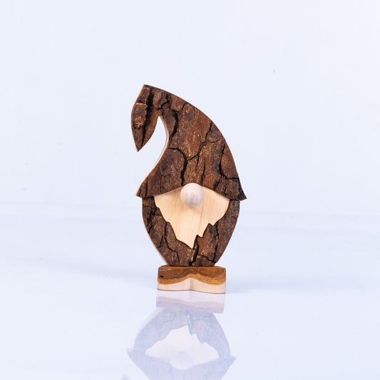 Bark Gnome Round with Feet Medium