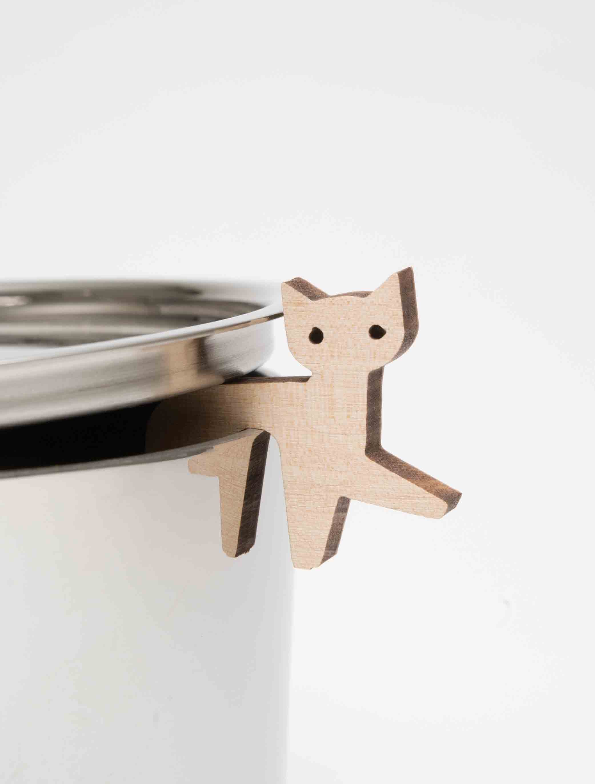 Pot Guard Cat