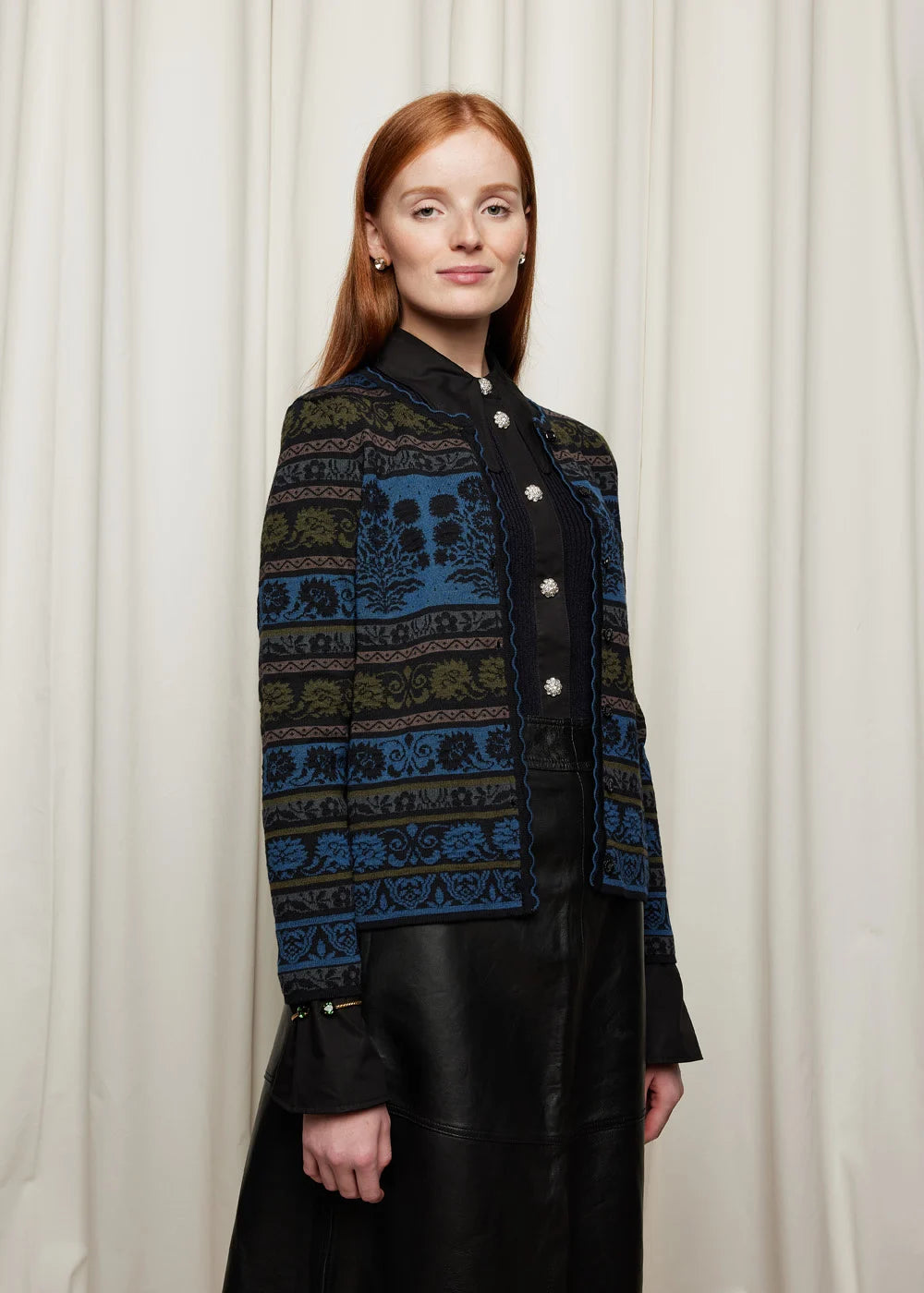 Oleana Granada Cardigan 362
