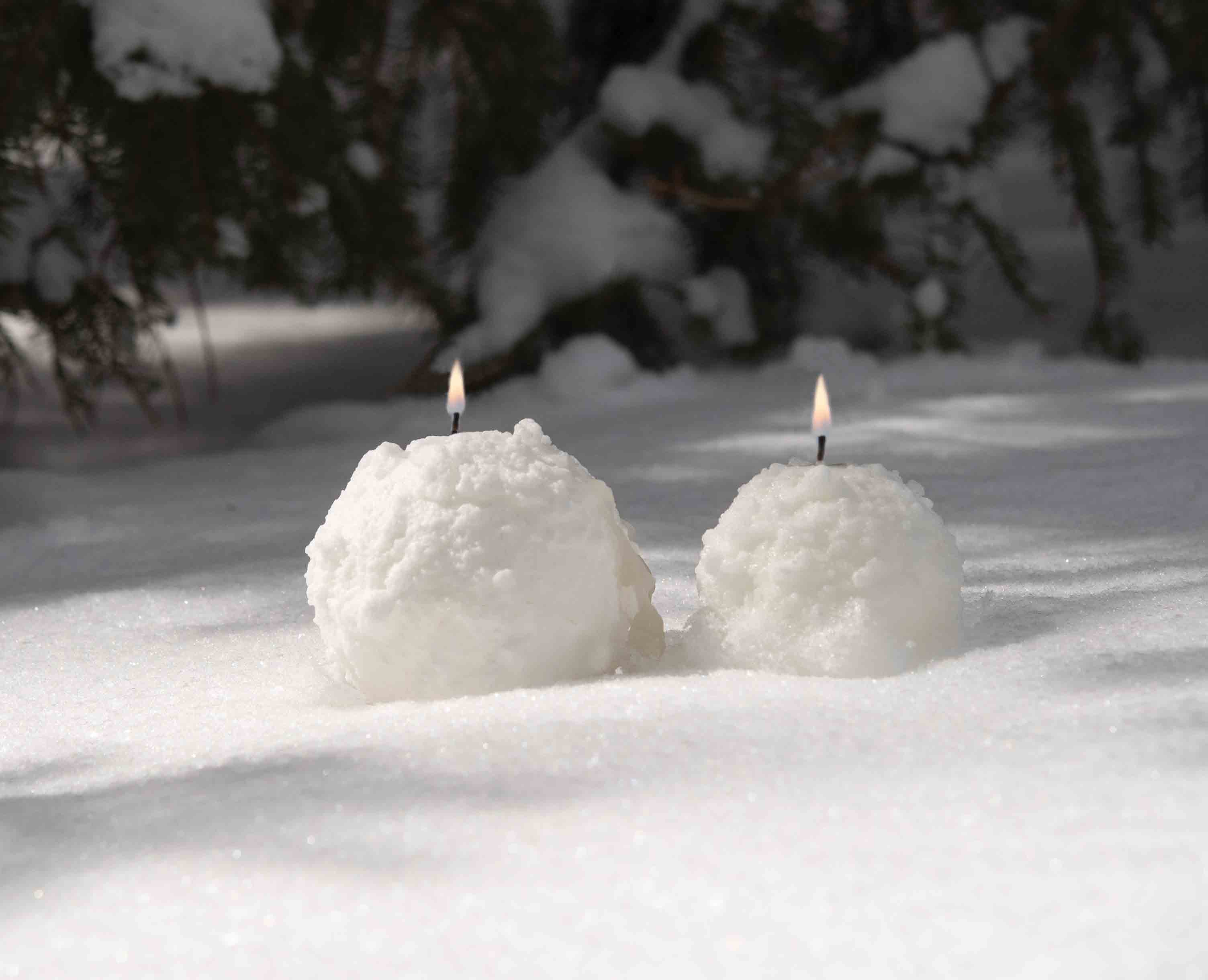 Snowball Candle