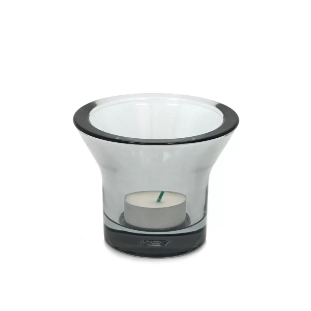 Lumi Candle Holder Small Born in Sweden