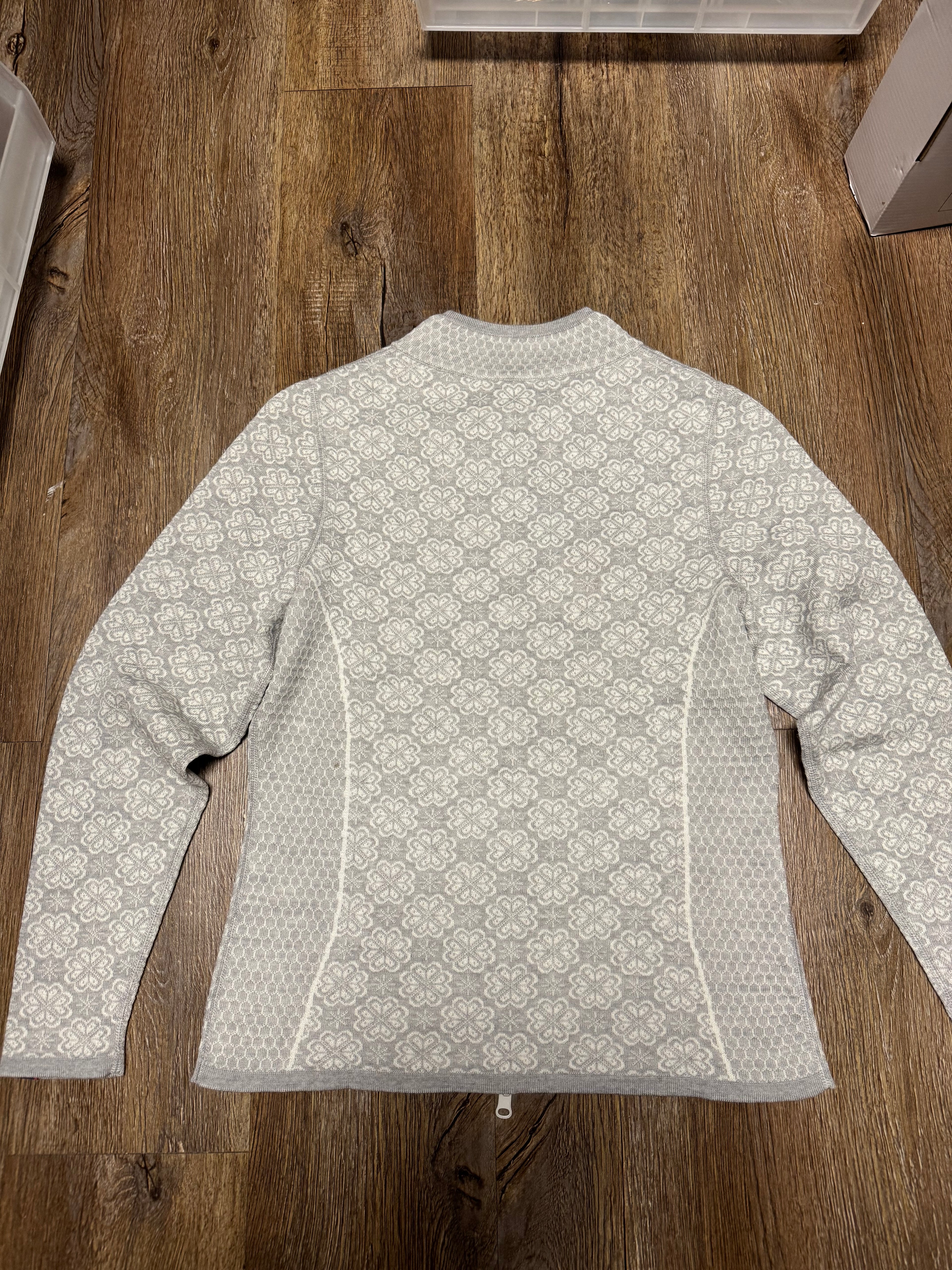 A Northern Story Sweater Briksdal Cardigan