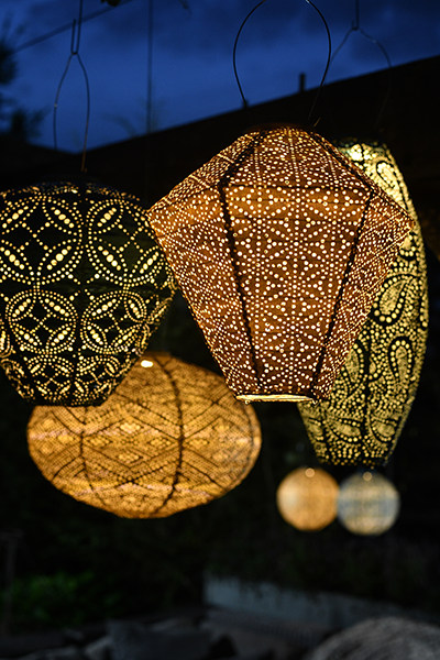 LUMIZ LED Outdoor Lantern Long Oval