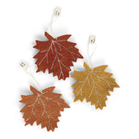 Gry & Sif Maple Leaves