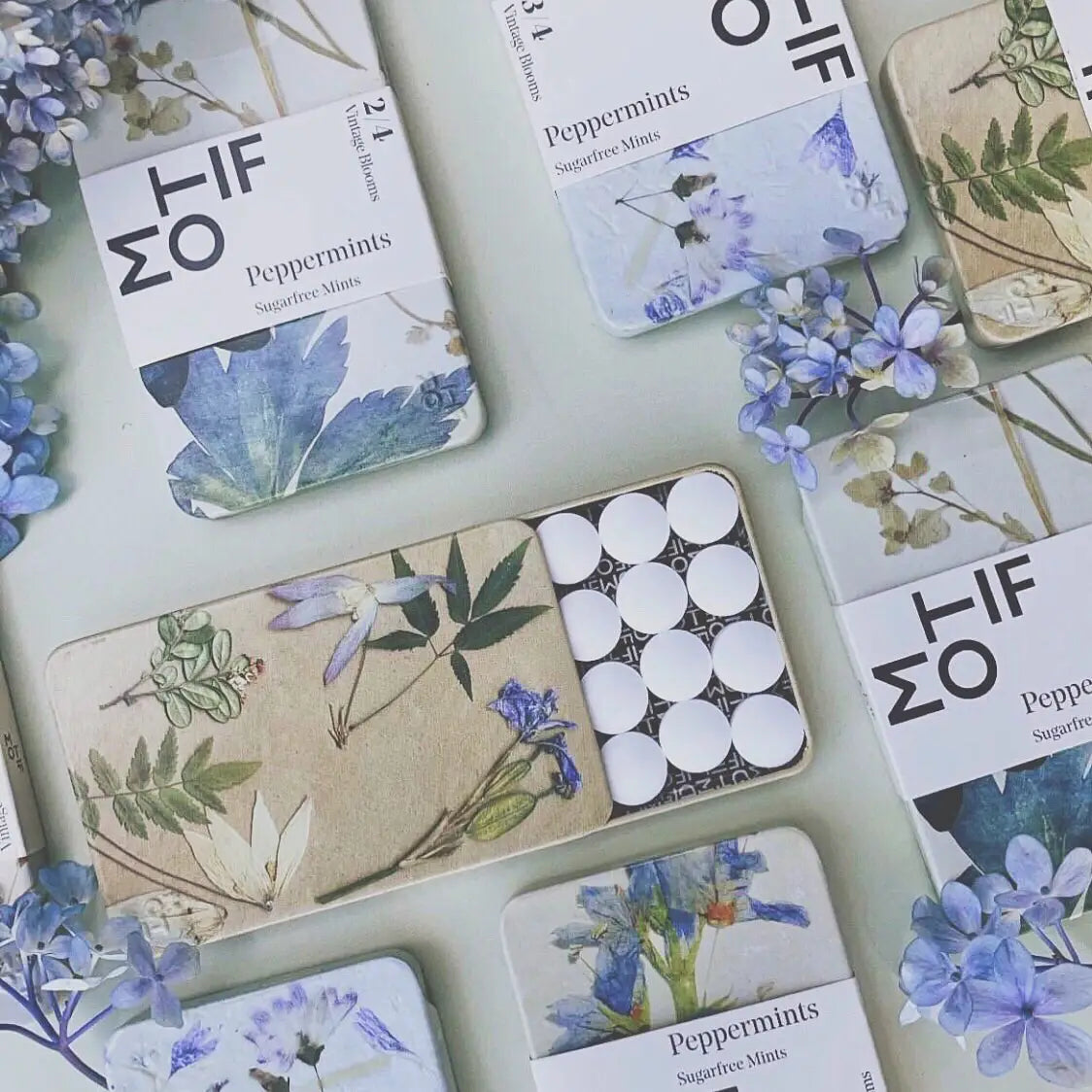MOTIF Sugar Free Mints - Vintage Blooms