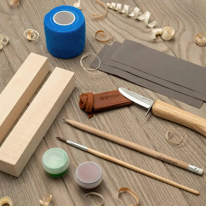 Spruce Tree Starter Carving Kit