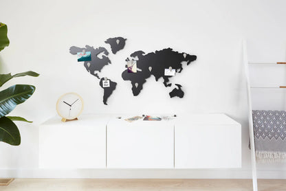 Umbra Mappit Wall