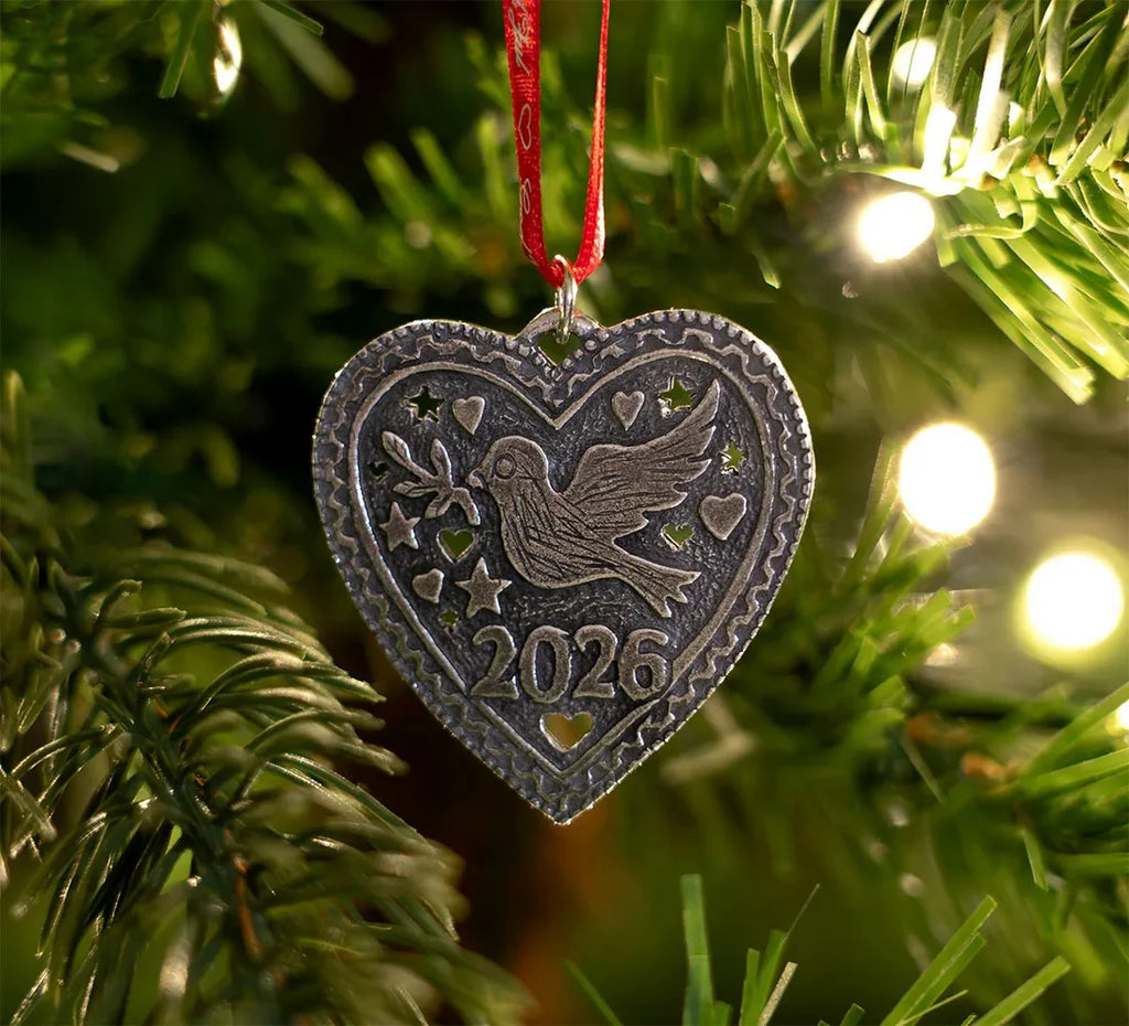 Peace Dove Tinn Perr 2026 Ornament