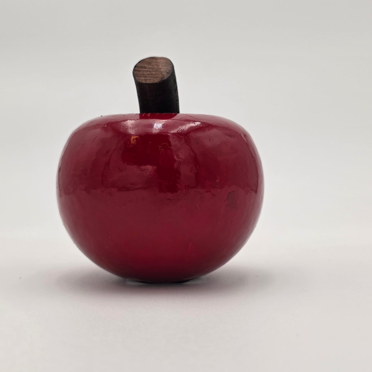 Wooden Red Apple 902.29R